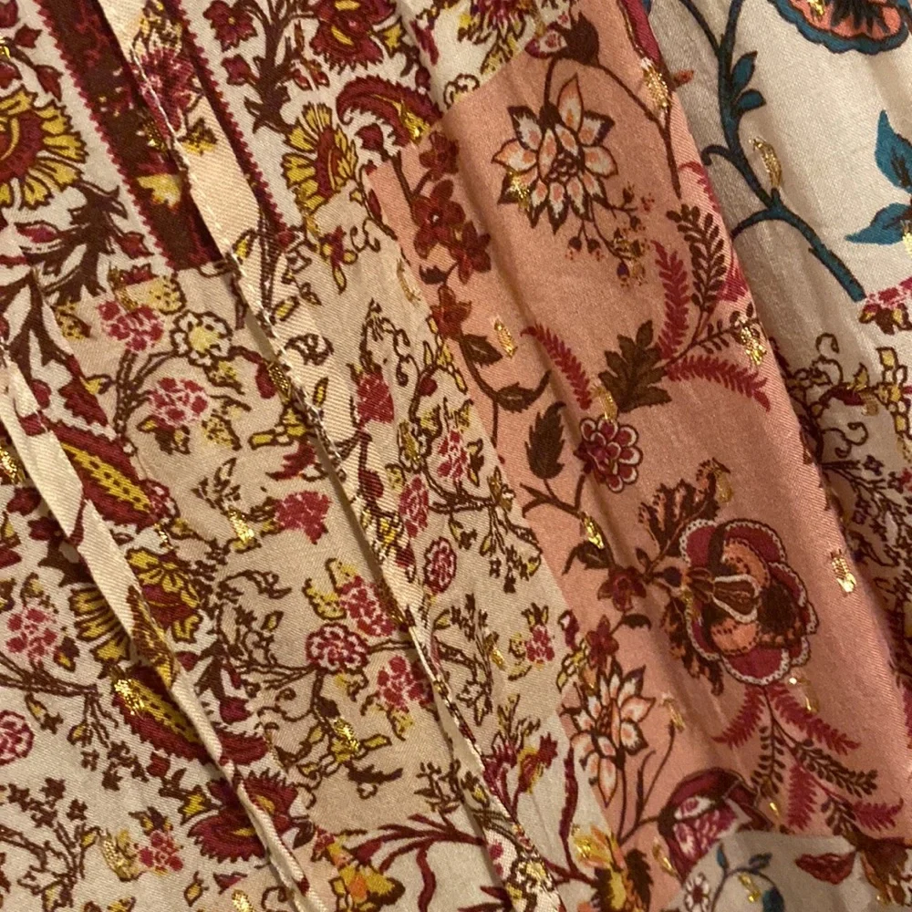 Shimmer Floral Maxi Dress - Picture 5 of 5